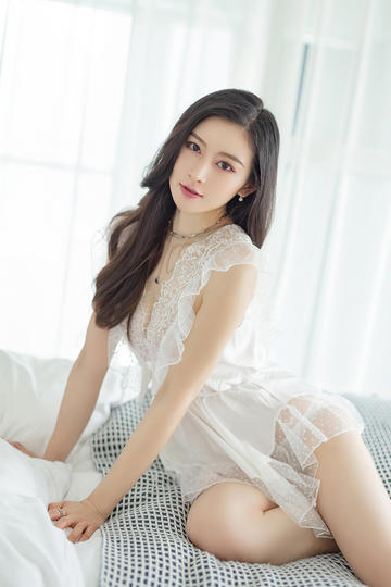 边摸边吃奶边做动态图邪我粉33